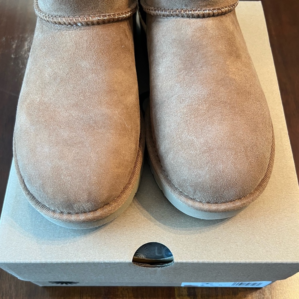 Ugg Ultra Mini Boot Size 7 Chestnut - Picture 9 of 9